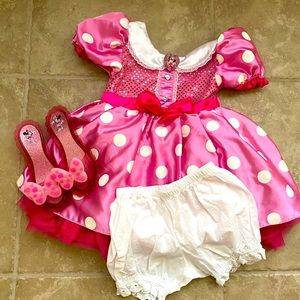 Disney store Minnie Mouse costume size 3